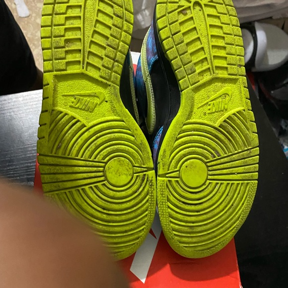 Dunks - Picture 2 of 3